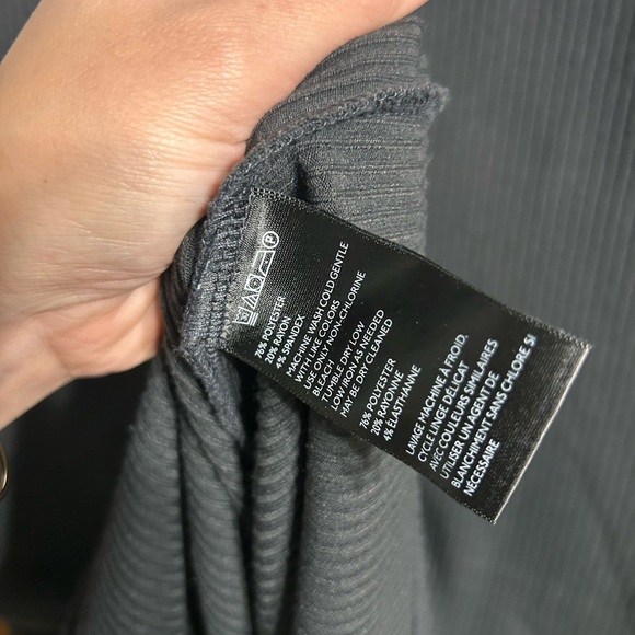 Urban outfitters ribbed midi dress with buttons - Picture 7 of 7